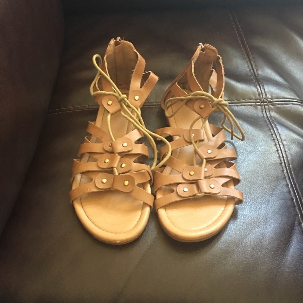 Lace sandals 🎀